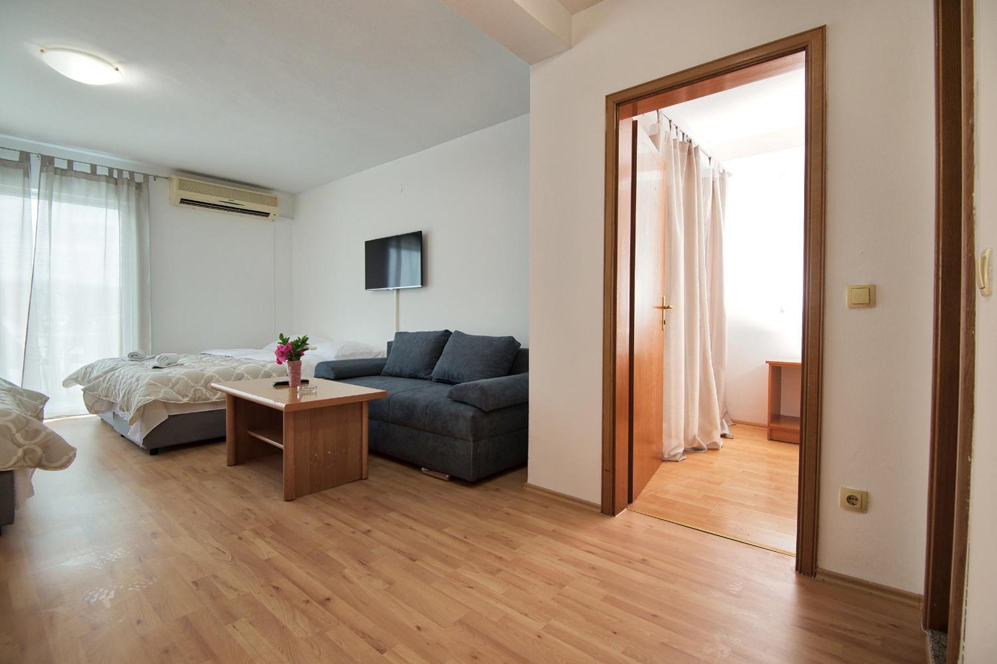 Studio & Apartments More Neum Esterno foto