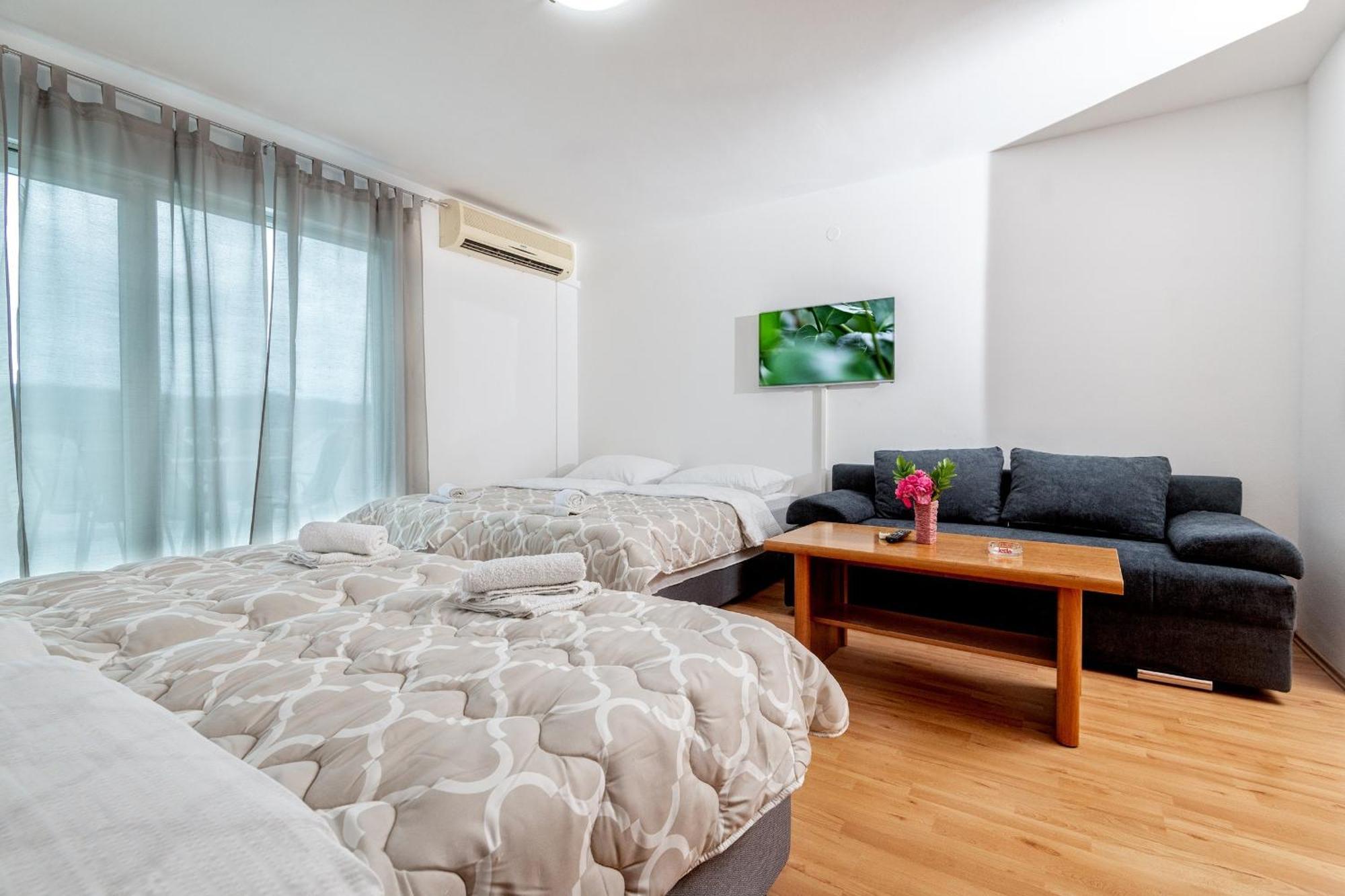 Studio & Apartments More Neum Esterno foto